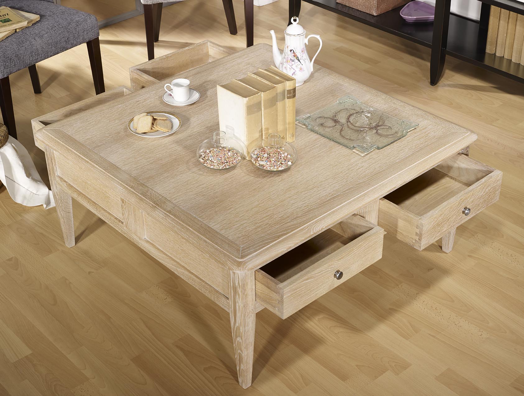 Table basse carrée Justin em Chêne de style Directoire , meuble en
